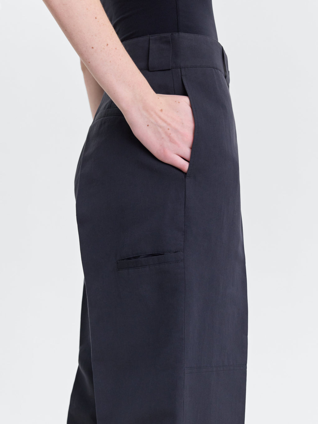 Black Lightweight Cotton Silk Faille Loose-Fit Utility Trouser